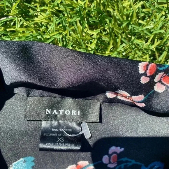 Natori Floral Pajama Top Black xs - Picture 3 of 3